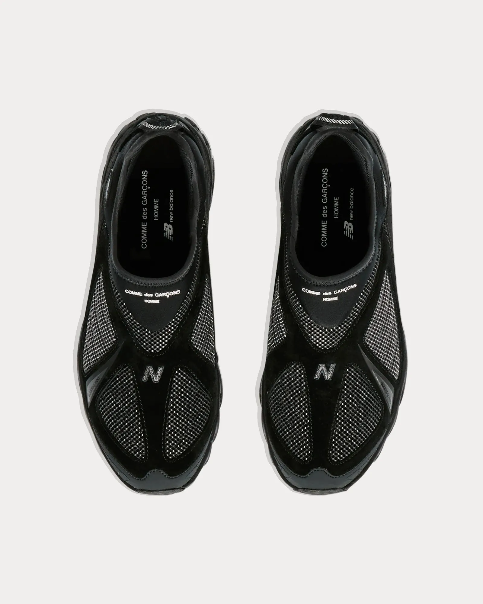610s Black Slip On Sneakers