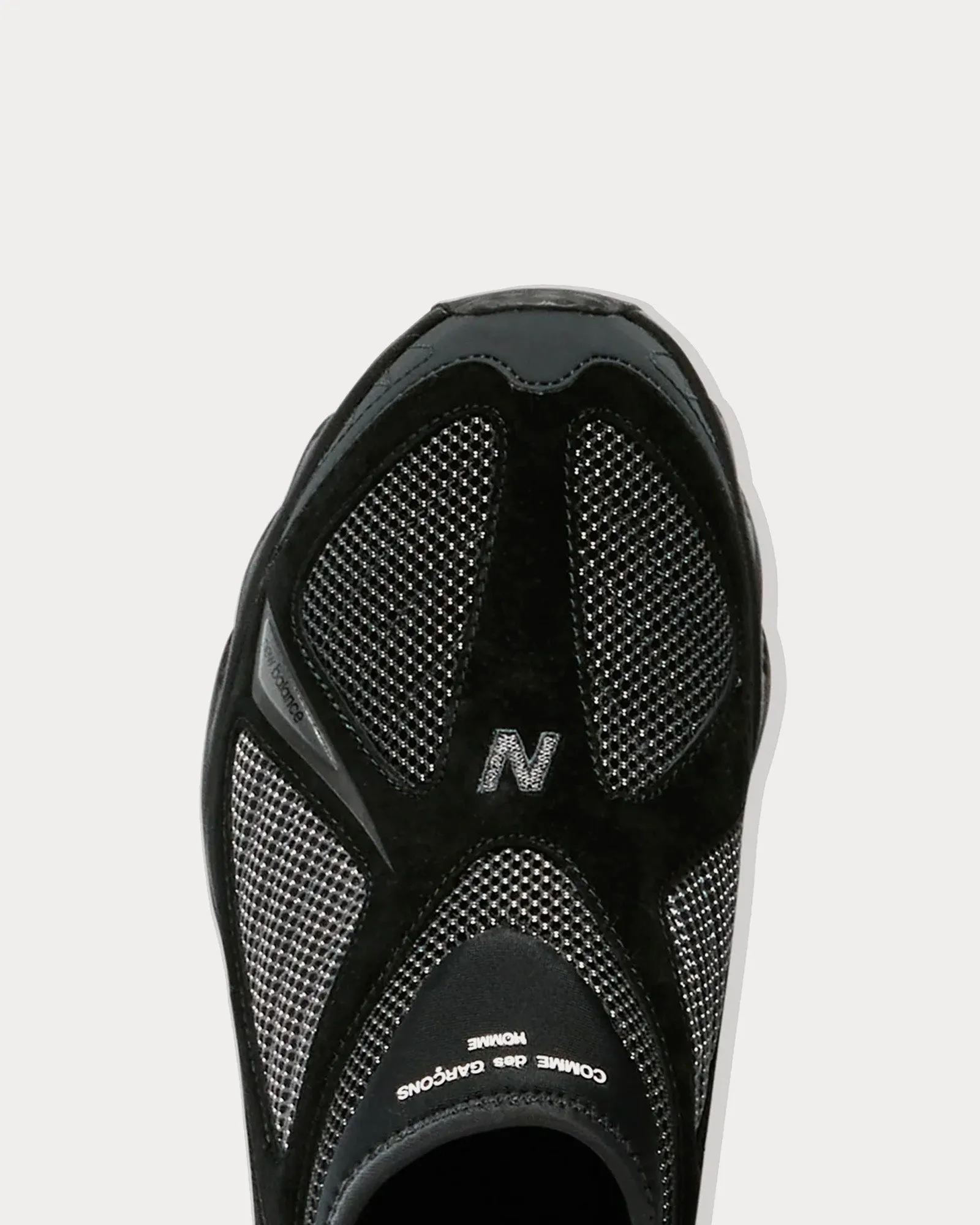 610s Black Slip On Sneakers