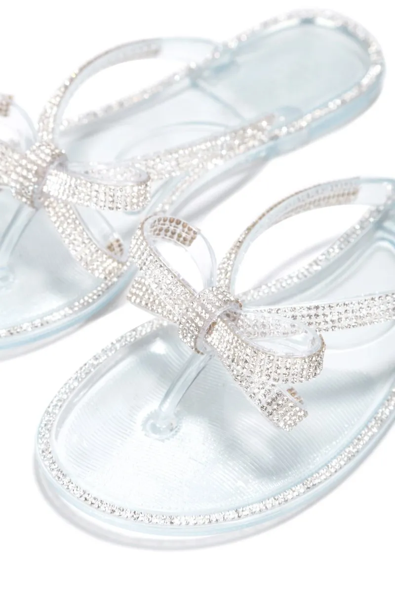 Cape Robbin Bow Wow Jelly T-Strap Slip On Flips Flop Flat Slides Sandals CLEAR
