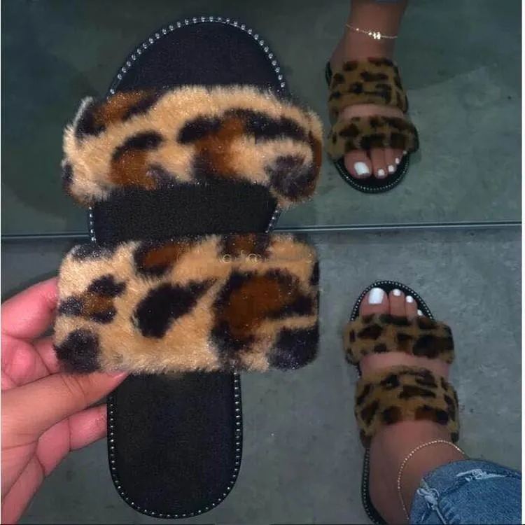 Chicvane Women's Rhinestone Cutout Leopard Fuzzy Faux Fur Slide Slippers