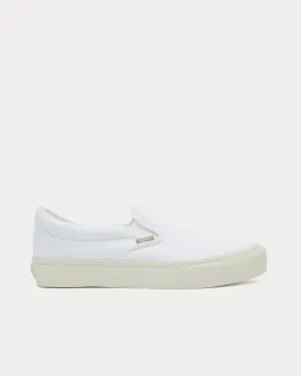 Classic LX White Slip On Sneakers