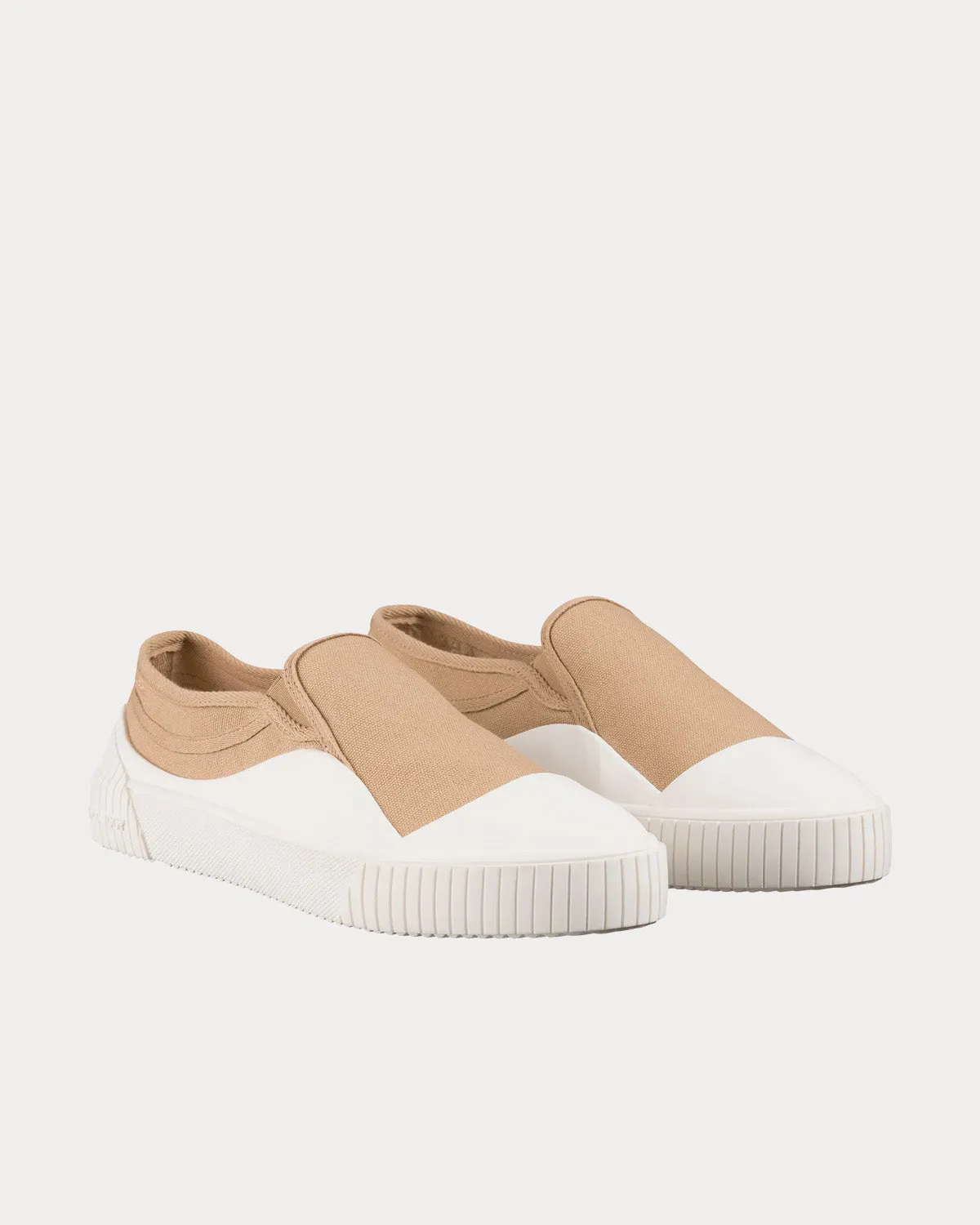 Iggy Basse Camel Slip On Sneakers