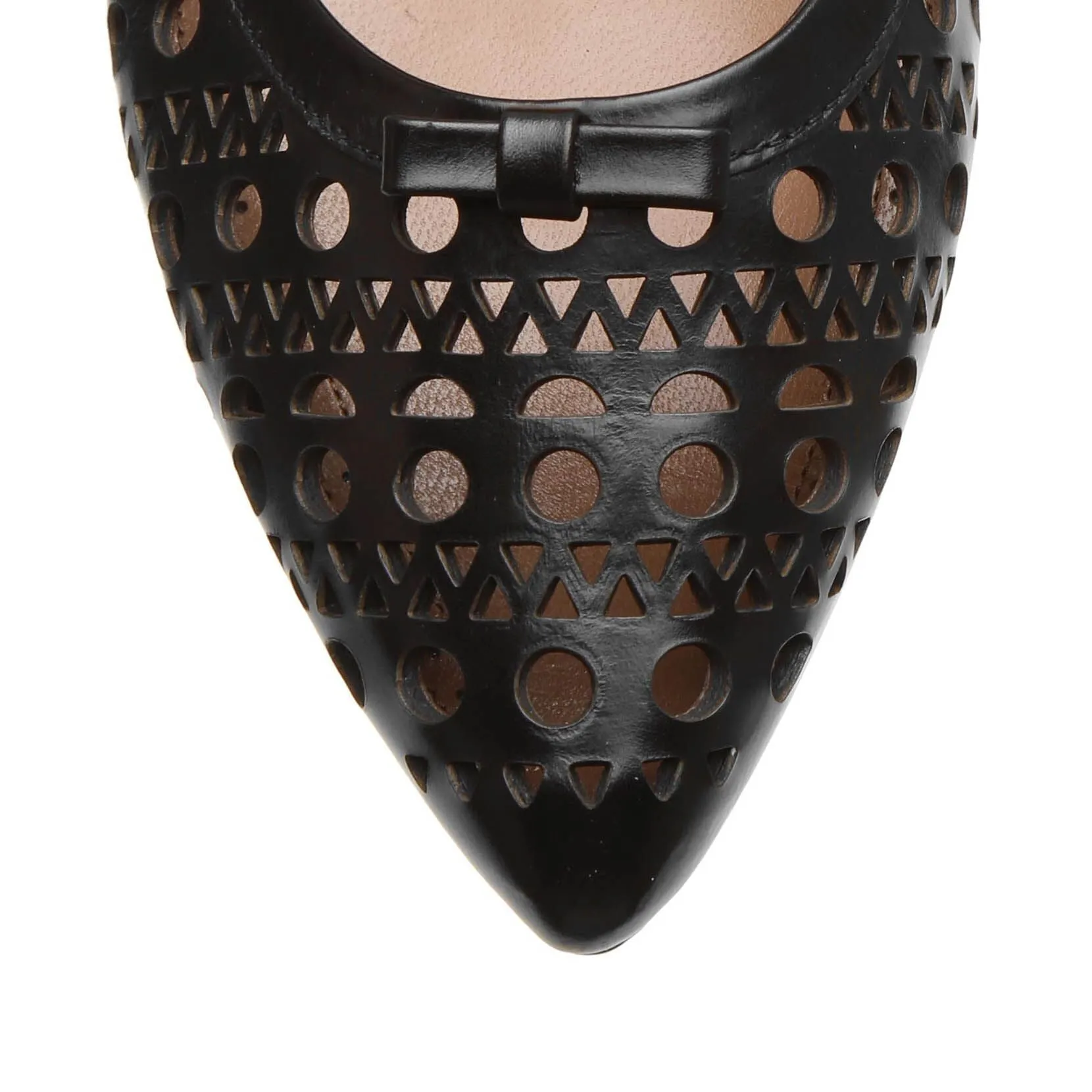Pointed black leather ballet flats